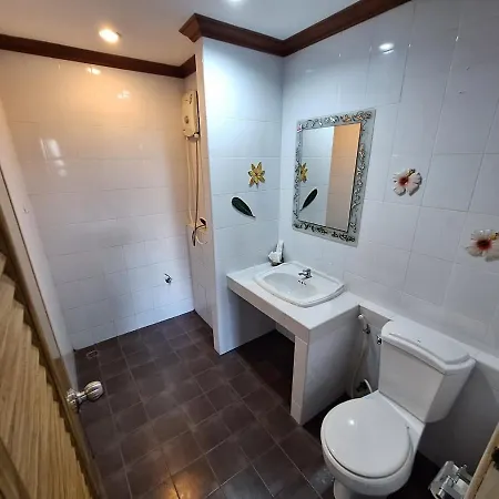 Sea Boss Homestay Kata Beach  Exterior photo